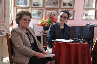 Голова Союзу українок Коломийщини Марія Гнатюк презентувала власну книжку Голова Союзу українок Коломийщини Марія Гнатюк презентувала власну книжку