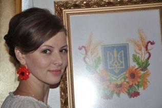 «Вишиванка українцям до лиця»
