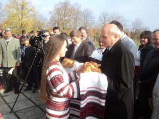 Урочистості з нагоди відкриття клубу в селі Лісна Слобідка Урочистості з нагоди відкриття клубу в селі Лісна Слобідка