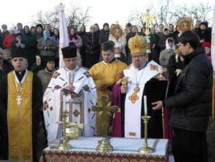 Відкрито пам’ятний Хрест в честь 70-річчя УПА