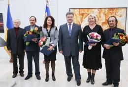 Президент вручив премію Тараса Шевченка 2014 року видатним діячам культури Президент вручив премію Тараса Шевченка 2014 року видатним діячам культури