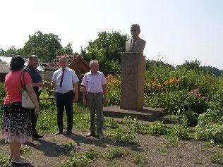Облагородження літературного музею ім. М. Ірчана в П`ядиках уже розпочалося Облагородження літературного музею ім. М. Ірчана в П`ядиках уже розпочалося