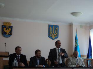 Зустріч народних депутатів Горбаля Василя Михайловича та Зварича Ігоря Теодоровича з громадськістю Коломийського району Зустріч народних депутатів Горбаля Василя Михайловича та Зварича Ігоря Теодоровича з громадськістю Коломийського району