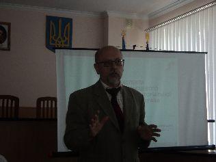В Коломийському районі говорили про актуальні проблеми реформування місцевого самоврядування та територіальної організації влади В Коломийському районі говорили про актуальні проблеми реформування місцевого самоврядування та територіальної організації влади