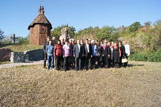Коломийський район взяв участь у святкуванні 200-річчя з Дня народження великого генія України Тараса Григоровича Шевченка у Каневі Коломийський район взяв участь у святкуванні 200-річчя з Дня народження великого генія України Тараса Григоровича Шевченка у Каневі