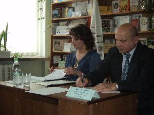 На Коломийщині проведено «круглий стіл» на тему: «Реалізація в Коломийському районі завдань Президента України В.Ф. Януковича щодо зміцнення міжнаціональної злагоди та порозуміння, задоволення культурних та освітніх потреб національних меншин» На Коломийщині проведено «круглий стіл» на тему: «Реалізація в Коломийському районі завдань Президента України В.Ф. Януковича щодо зміцнення міжнаціональної злагоди та порозуміння, задоволення культурних та освітніх потреб національних меншин»