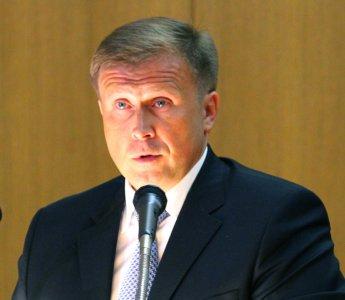 Олег Гончарук: «Моє головне завдання – досягнення ефективного результату, якісних зрушень та висхідного розвитку області» Олег Гончарук: «Моє головне завдання – досягнення ефективного результату, якісних зрушень та висхідного розвитку області»