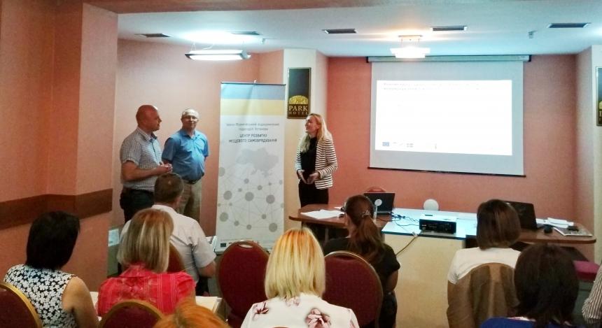 З ініціативи Івано-Франківського ЦРМС громади навчали останнім новаціям у сфері публічних закупівель