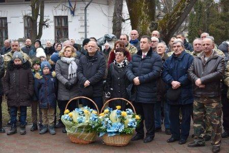 У Коломиї відбувся мітинг-реквієм із нагоди річниці виведення військ з Афганістану У Коломиї відбувся мітинг-реквієм із нагоди річниці виведення військ з Афганістану