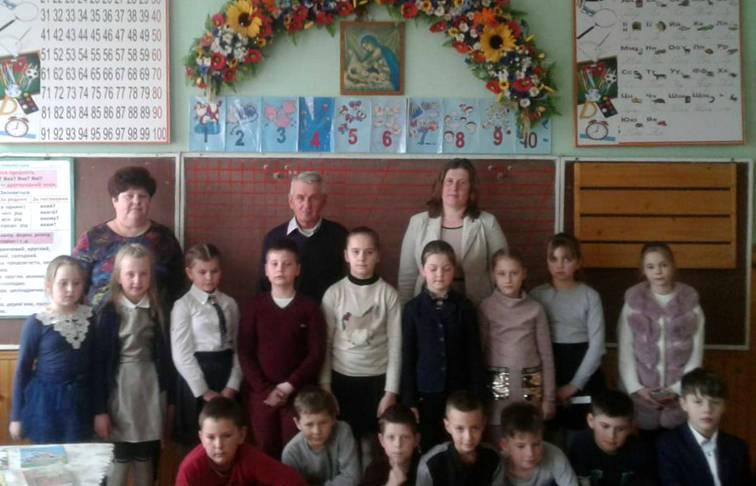 Зустріч з поетом Миколою Гаєвим Зустріч з поетом Миколою Гаєвим