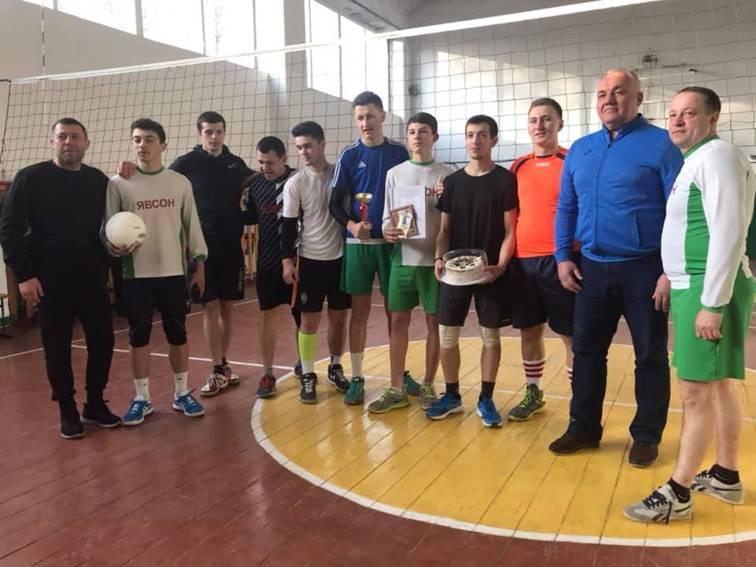 Відбувся відкритий волейбольний турнір, присвячений пам`яті випускника школи, воїна-інтернаціоналіста кавалера ордена Червоної Зірки Палагіцького Володимира Михайловича