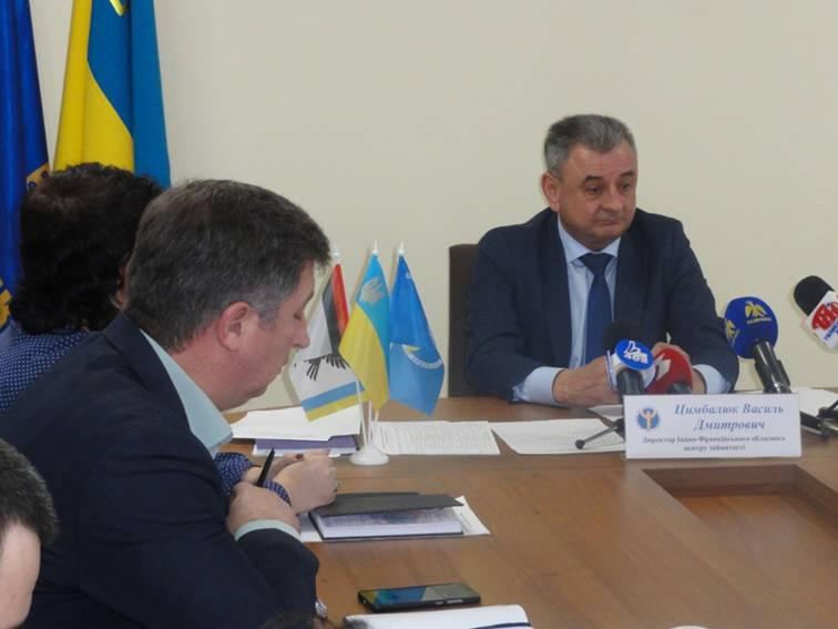 Відбулася прес-конференція директора Івано-Франківського обласного центру зайнятості Василя Цимбалюка Відбулася прес-конференція директора Івано-Франківського обласного центру зайнятості Василя Цимбалюка