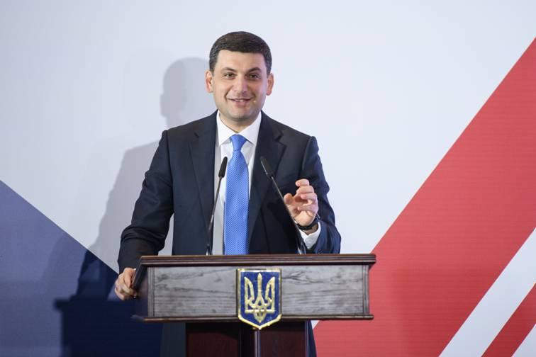 Бізнес відіграє ключову роль у розвитку держави, бере участь у формуванні і запровадженні важливих рішень, – Володимир Гройсман
