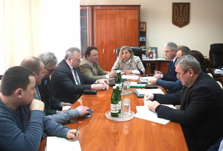 Для аграріїв Прикарпаття вкрай важливо забезпечити систематичні залізничні перевезення зерна