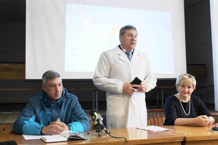 «Круглий стіл» щодо діагностики стану учасників дорожнього руху відбувся в Івано-Франківську «Круглий стіл» щодо діагностики стану учасників дорожнього руху відбувся в Івано-Франківську