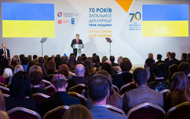 Україна вживає заходів для протистояння загрозі повномасштабного вторгнення Росії - Президент