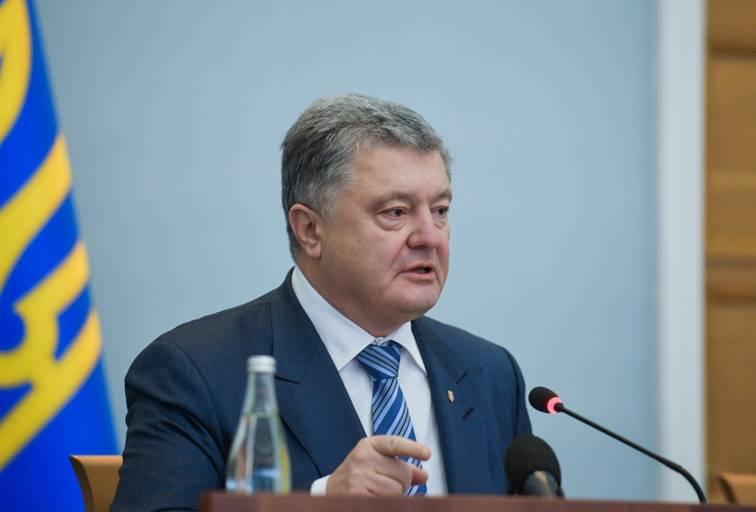 Двері НАТО та ЄС для України відкриті – Президент Двері НАТО та ЄС для України відкриті – Президент