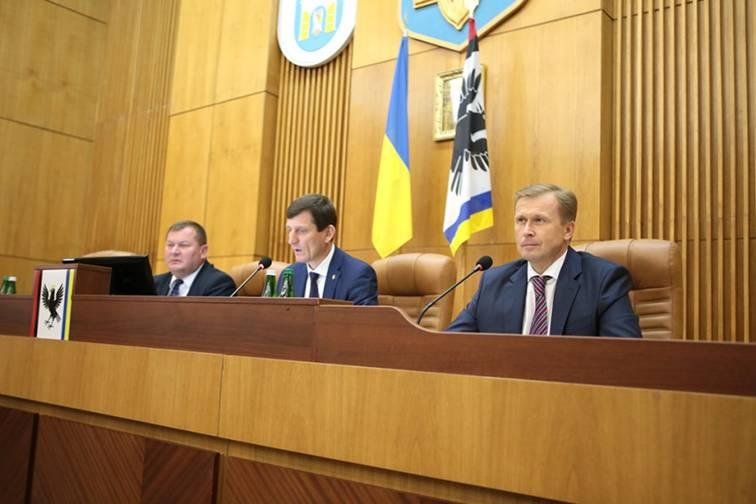 Голова Коломийської районної державної адміністрації Любомир Глушков взяв участь в урочистому засіданні сесії обласної ради Голова Коломийської районної державної адміністрації Любомир Глушков взяв участь в урочистому засіданні сесії обласної ради