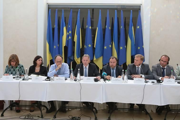 В Івано-Франківську розпочала роботу друга робоча сесія VIII засідання Парламентського Комітету Асоціації між Україною та Європейським Союзом В Івано-Франківську розпочала роботу друга робоча сесія VIII засідання Парламентського Комітету Асоціації між Україною та Європейським Союзом
