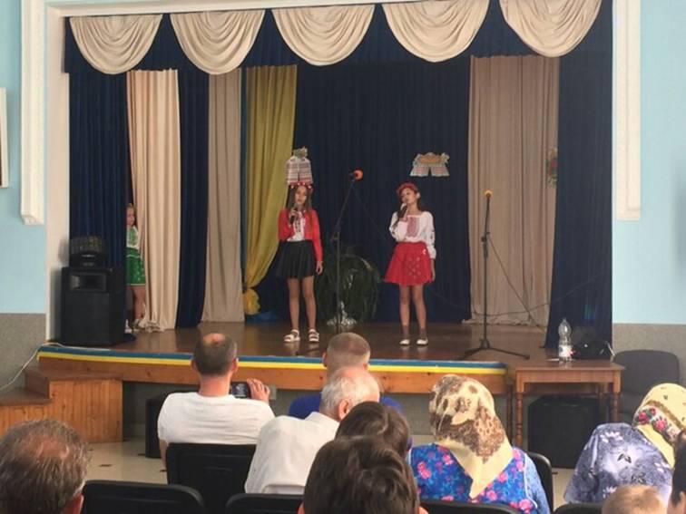 “Подарунок рідному селу”