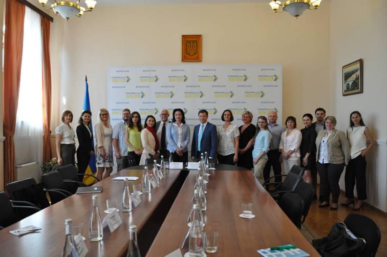 Мінрегіон та ООН Жінки в Україні підписали Меморандум про взаєморозуміння у сфері гендерної політики