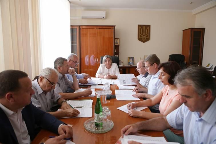 Обласна влада тримає на контролі ситуацію, яка склалася внаслідок дощової погоди