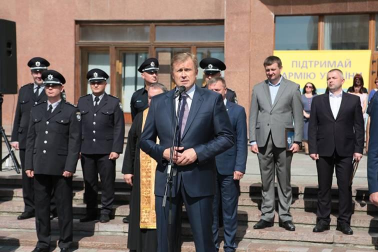 Олег Гончарук: Власною цілеспрямованістю та прагненням справедливості поліцейські заслужили високу довіру прикарпатців