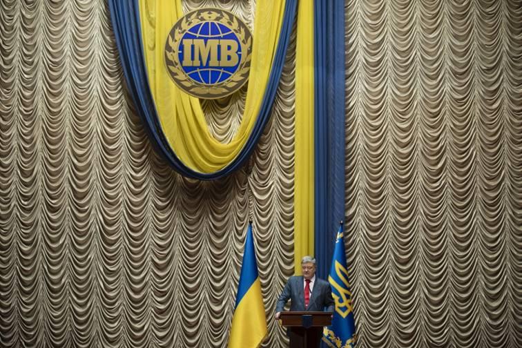 Двері НАТО для України відкриті і нам з вами треба наполегливо працювати над проведенням реформ – Президент Двері НАТО для України відкриті і нам з вами треба наполегливо працювати над проведенням реформ – Президент
