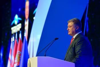 Сподіваюсь, що найближчим часом знайдемо можливості для залучення природного газу з Каспійського моря до України – Президент на запуску газопроводу TANAP