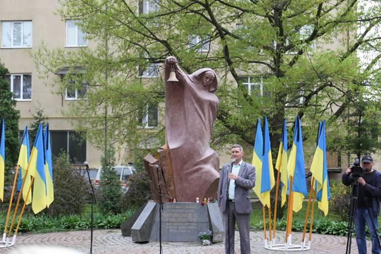В обласному центрі вшанували героїв-чорнобильців