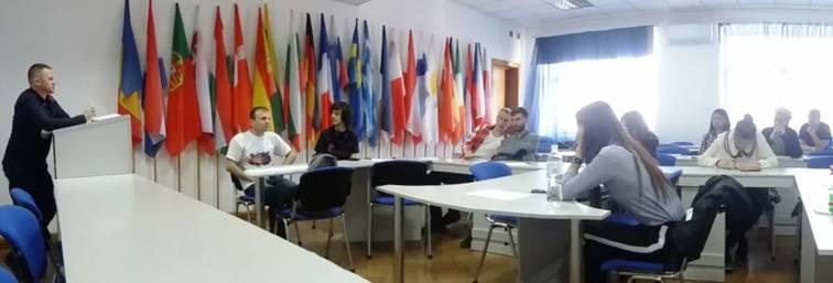 Публічні дебати «Україна – НАТО» пройшли на Прикарпатті Публічні дебати «Україна – НАТО» пройшли на Прикарпатті