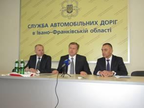 Олег Гончарук представив нового керівника облавтодору Олег Гончарук представив нового керівника облавтодору