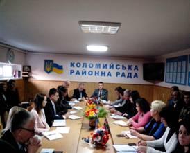 Оперативна нарада з першим заступником, заступником голови, керівником апарату, начальниками відділів, управлінь та структурних підрозділів РДА у голови райдержадміністрації Любомира Глушкова Оперативна нарада з першим заступником, заступником голови, керівником апарату, начальниками відділів, управлінь та структурних підрозділів РДА у голови райдержадміністрації Любомира Глушкова
