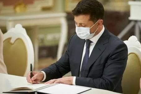 Україна уклала договір з американською корпорацією Pfizer