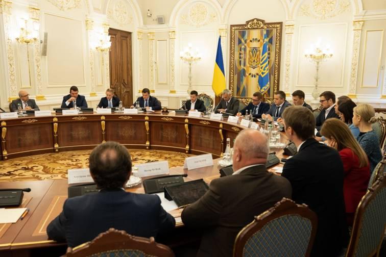 Маємо відновити довіру людей до влади, подолавши корупцію, – Президент Маємо відновити довіру людей до влади, подолавши корупцію, – Президент