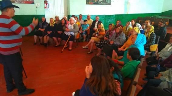 Зустріч з Володимиром Ревученком в Народному домі с. Струпків Зустріч з Володимиром Ревученком в Народному домі с. Струпків