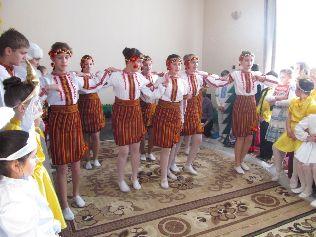 Святий Миколай завітав до діток школи-інтернату смт. Гвіздець Коломийського району та дитячого будинку м. Коломиї в рамках благодійної акції «Допоможи Святому Миколаю прийти до дітей сиріт» Святий Миколай завітав до діток школи-інтернату смт. Гвіздець Коломийського району та дитячого будинку м. Коломиї в рамках благодійної акції «Допоможи Святому Миколаю прийти до дітей сиріт»