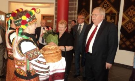 Вперше в історії Коломийщини: Надзвичайний і Повноважний Посол США в Україні Джон Теффт відвідав наш край