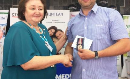 Медик із Прикарпаття нагороджений медаллю «Знання, душу, серце людям»
