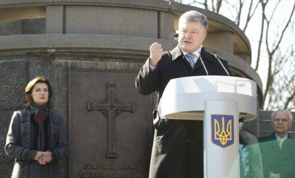 «Борітеся - поборете, Вам Бог помагає!», - Президент з дружиною вшанували пам'ять Великого Кобзаря