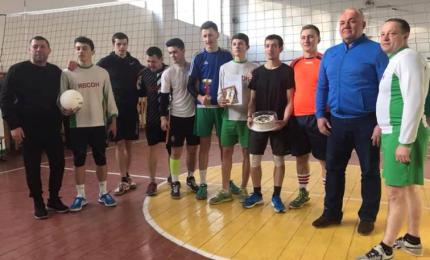 Відбувся відкритий волейбольний турнір, присвячений пам`яті випускника школи, воїна-інтернаціоналіста кавалера ордена Червоної Зірки Палагіцького Володимира Михайловича