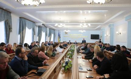У облдержадміністрації відзначили нагородами кращих прикарпатських спортсменів і тренерів