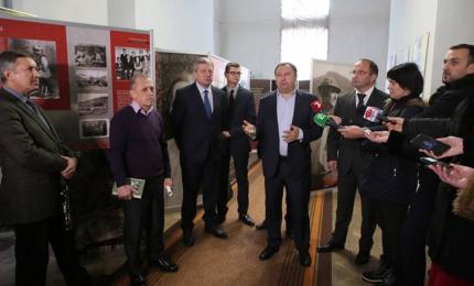 В Івано-Франківську відкрито виставку «Діалог про долю і душу Станіслава Вінценза (1888-1971)»