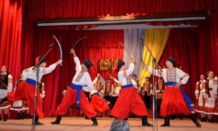 Творчий звіт аматорських колективів Будинку культури смт. Отинія