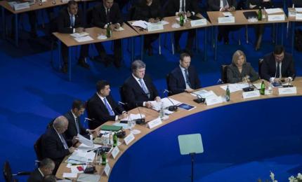 Президент ініціює в наступному році підключення сільських шкіл до Інтернету, модернізацію опорних шкіл та придбання шкільних автобусів