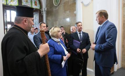 Національний музей народного мистецтва Гуцульщини та Покуття імені Й. Кобринського отримав мікроавтобус