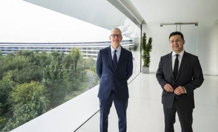 Президент України провів зустріч з генеральним директором компанії Apple Тімом Куком