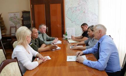 Марія Савка зустрілася з керівництвом військової частини 1241