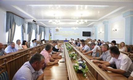 Проблемні питання діяльності прикарпатських ОТГ обговорили на нараді в голови облдержадміністрації