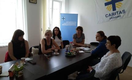 Засідання круглого столу з обговорення питань співпраці БФ «Карітас» та інших установ та організацій